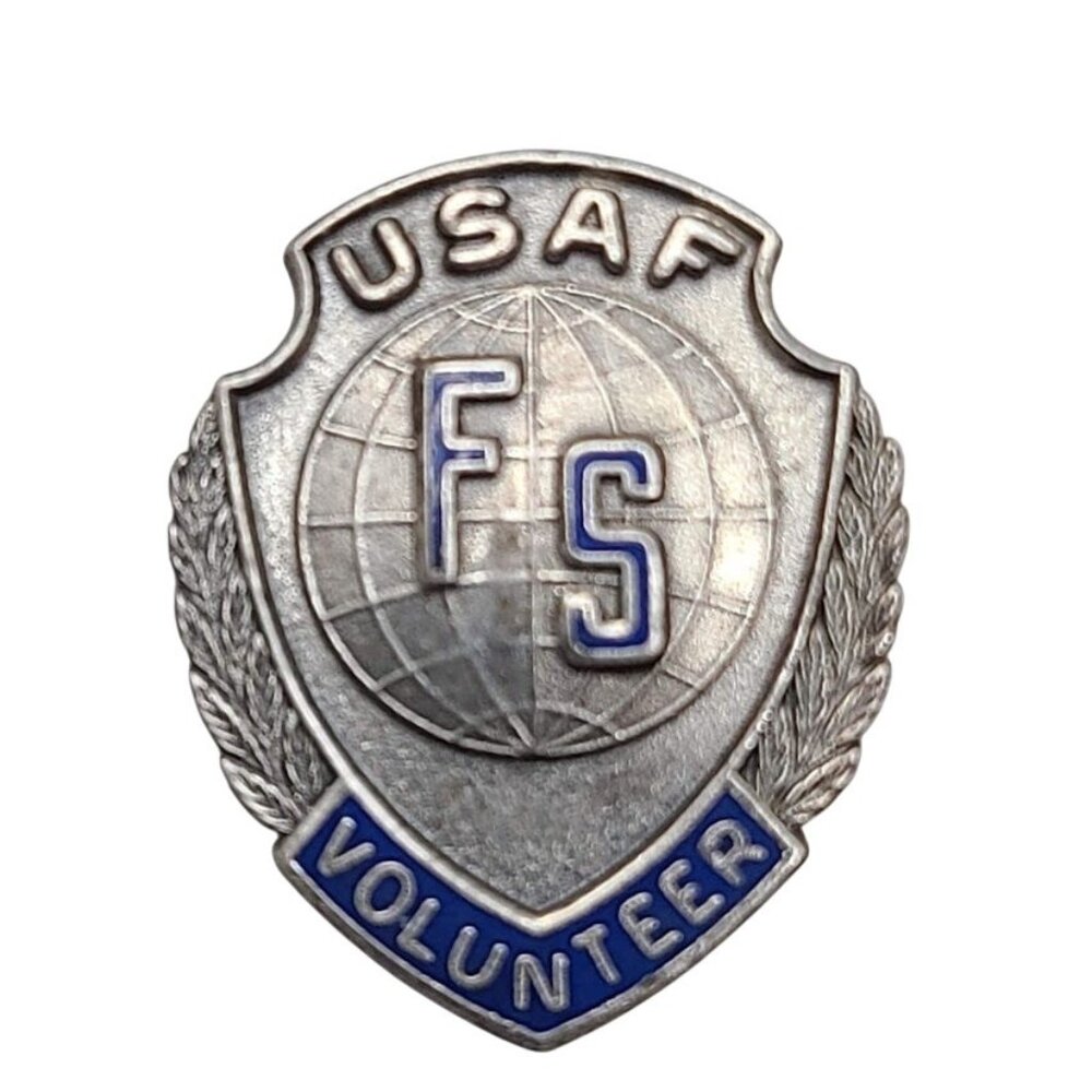 USAF FS Volunteer Air Force Family Services Pin Silver‑Tone Volunteer Badge